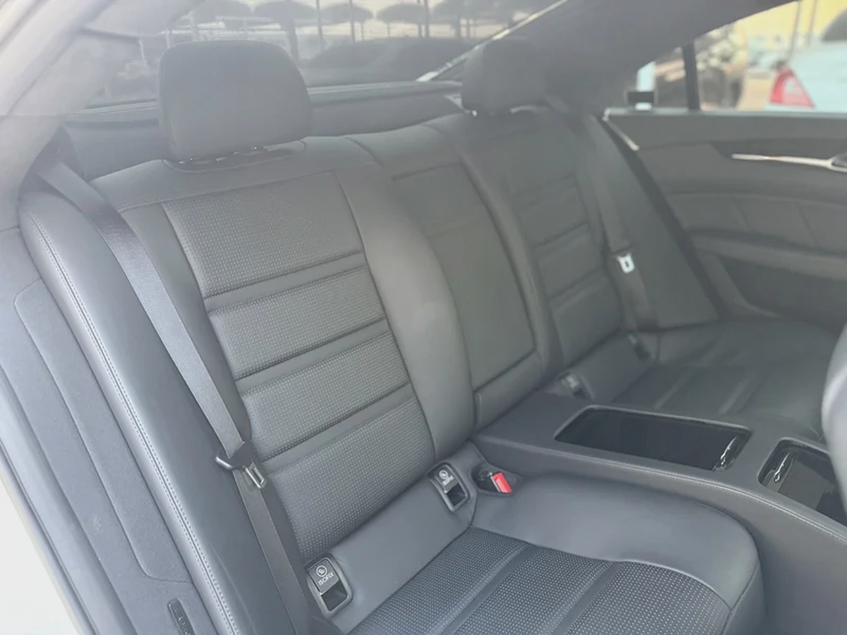MERCEDES CLS 63 AMG - 2012 - 90,000 kms - JAPANESE SPEC-10-10
