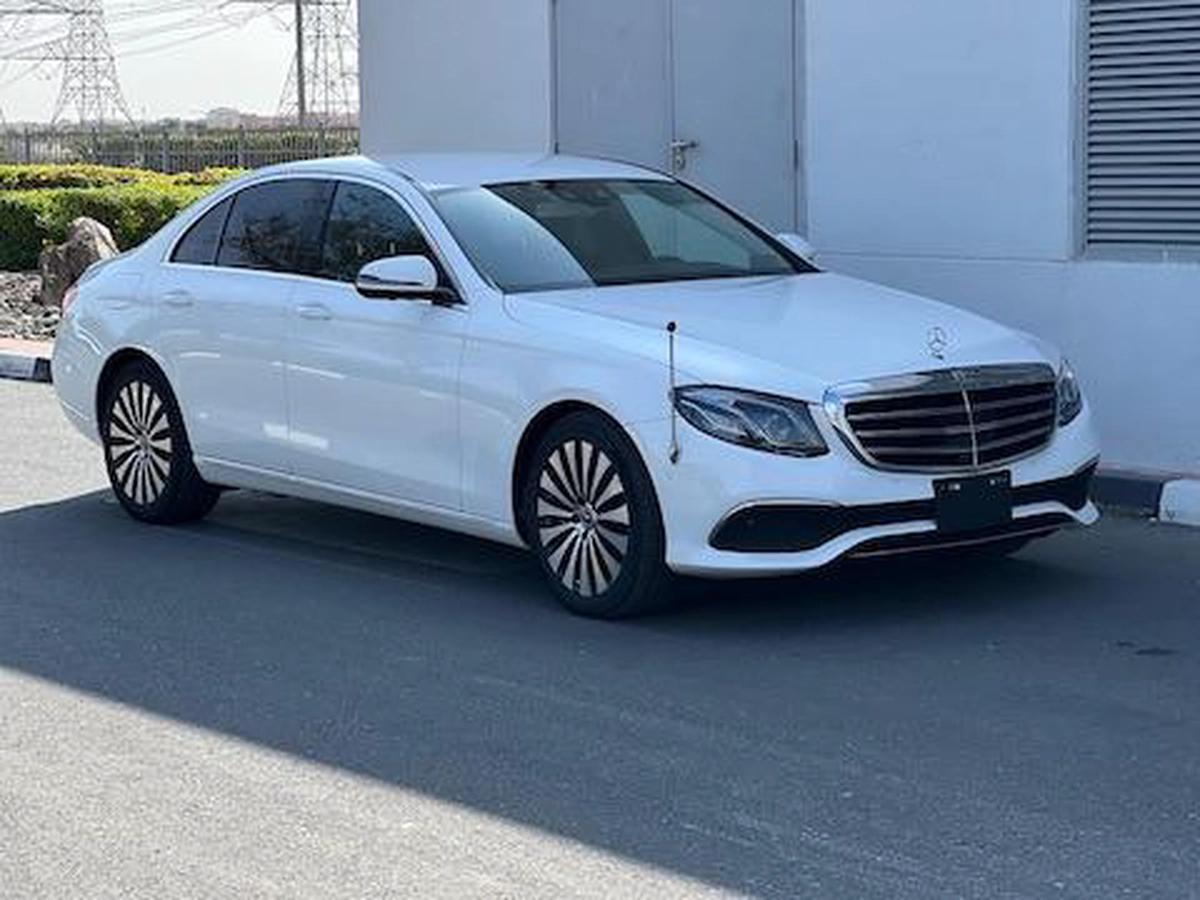 MERCEDES BENZ E 400 4MATIC 2019-4-4
