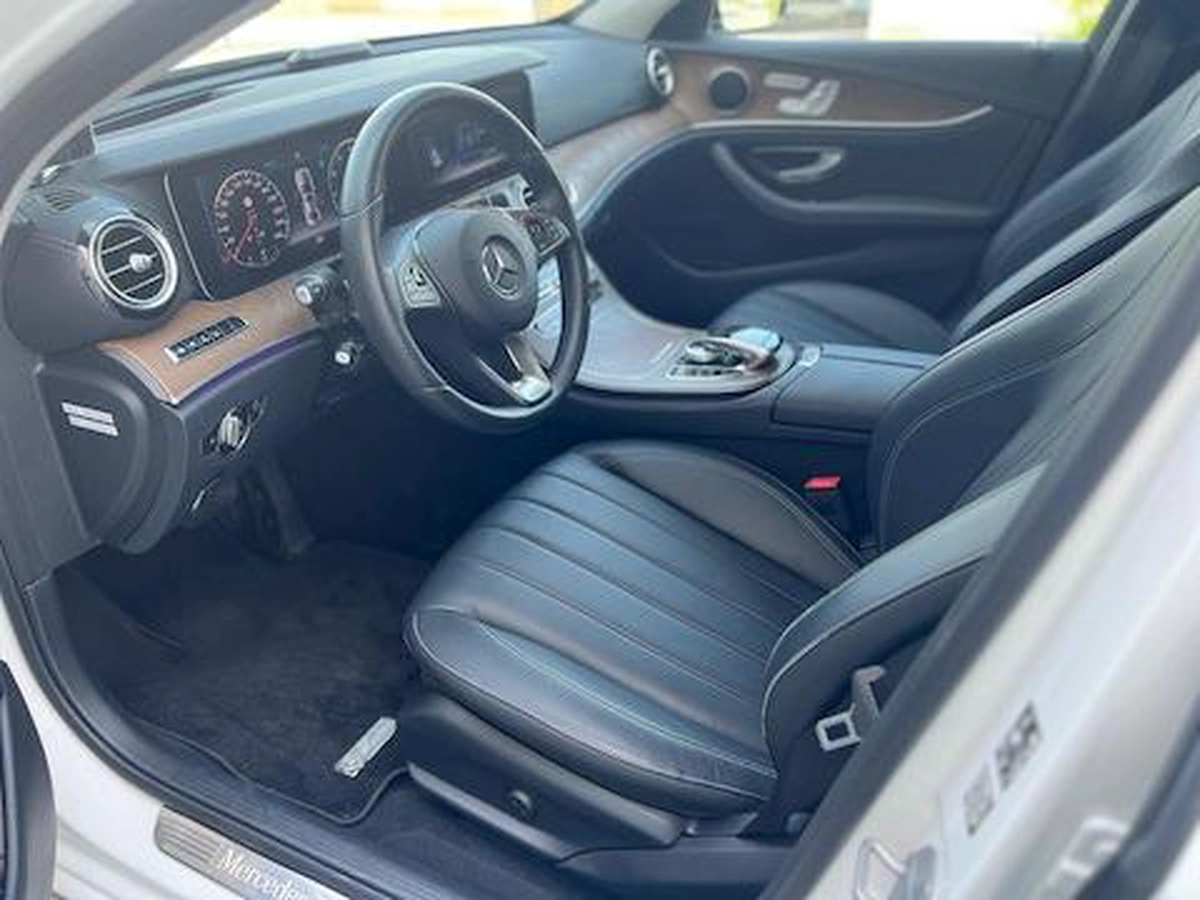 MERCEDES BENZ E 400 4MATIC 2019-5-5