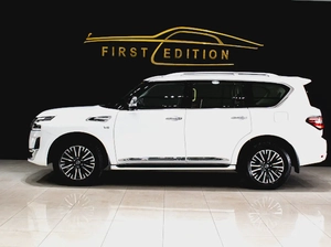 2022 ll  Nissan patrol V8 400Hp ll GCC ll Full option Platinum Le