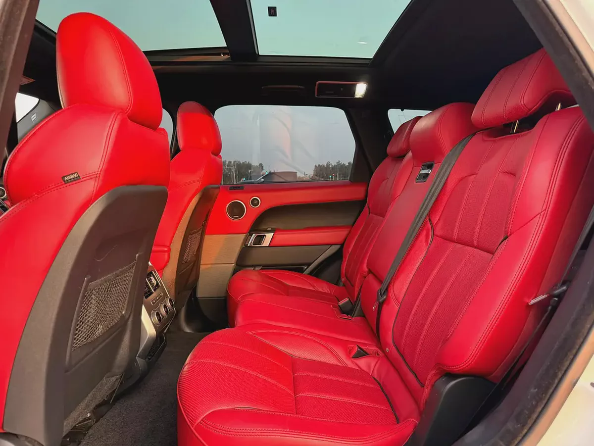 Stunning Land Rover Range Rover Sport HSE Supercharged 2016 - GCC Specs-14-14