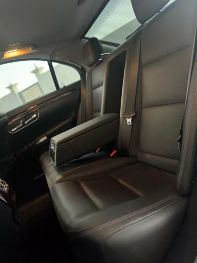 Mercedes Benz S550 2012-6