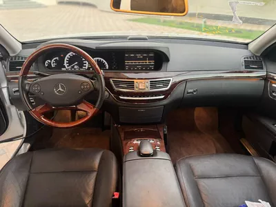 Mercedes Benz S550 2012-8