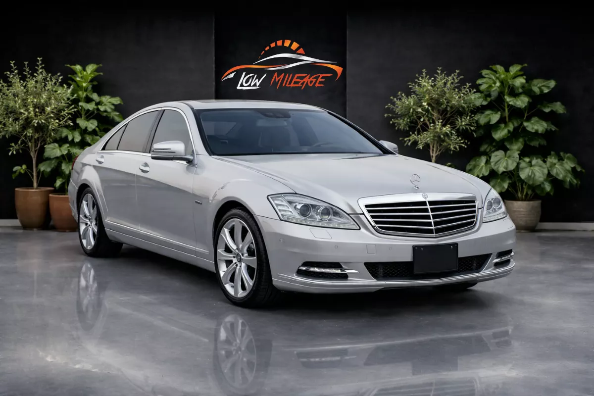 Mercedes Benz S550 2012-12-12