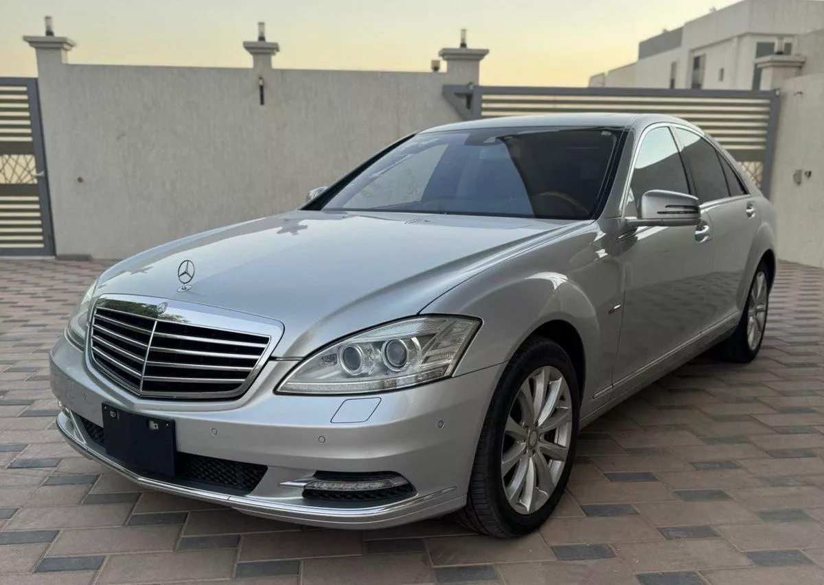 Mercedes Benz S550 2012