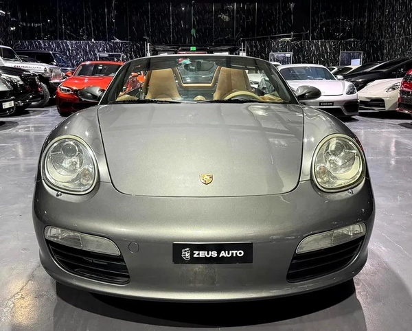 Porsche Boxster 2006 | Japanese specs | Original Paint | Well maintained