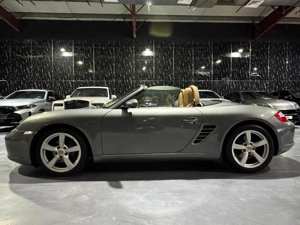 Porsche Boxster 2006 | Japanese specs | Original Paint | Well maintained