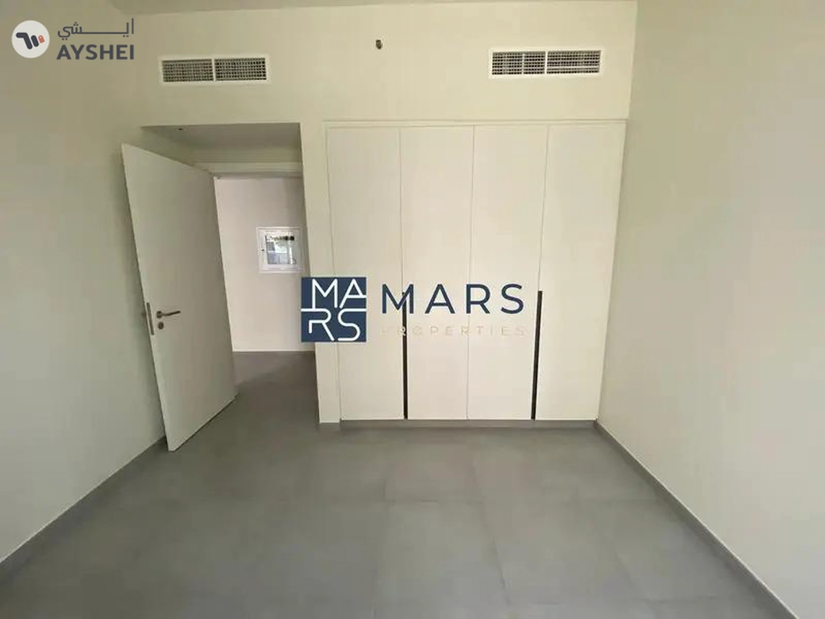 Spacious 1bedroom apartment with huge baclony in aljada community for sale
