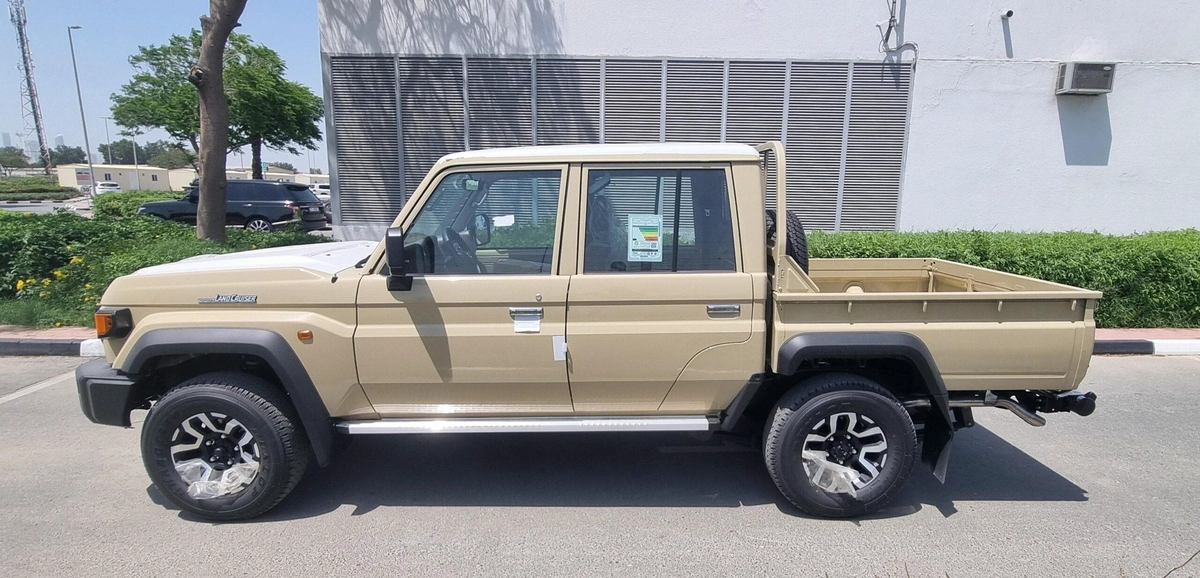 New Toyota Land Cruiser 2026 Pickup-3-3