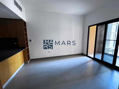 Luxurious brand new one bedroom with balcony & all facilities available-11