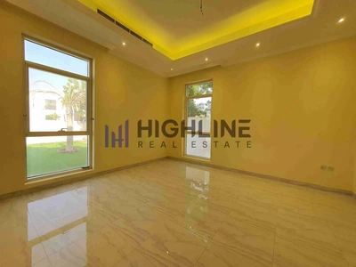 Luxury 5-Bedroom Villa service block & poo-12