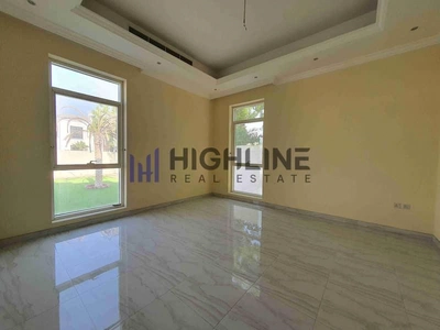 Luxury 5-Bedroom Villa service block & poo-13