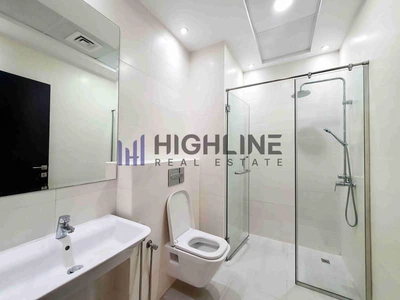 Luxury 5-Bedroom Villa service block & poo-14