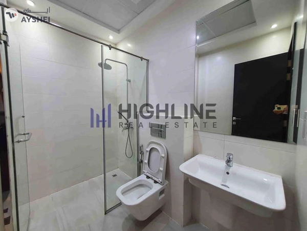 Luxury 5-Bedroom Villa service block & poo
