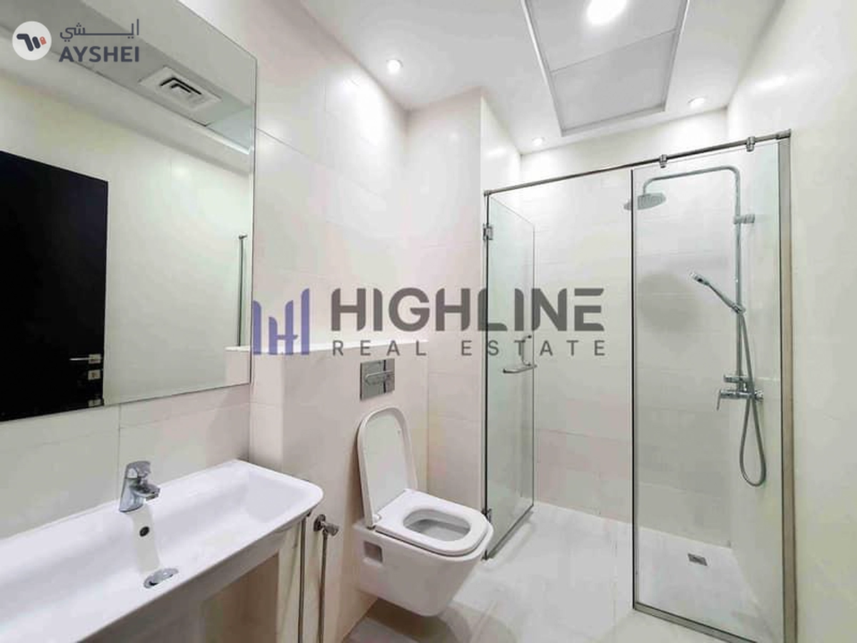 Luxury 5-Bedroom Villa service block & poo-14-14
