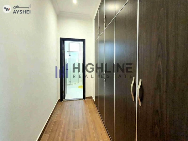 Luxury 5-Bedroom Villa service block & poo