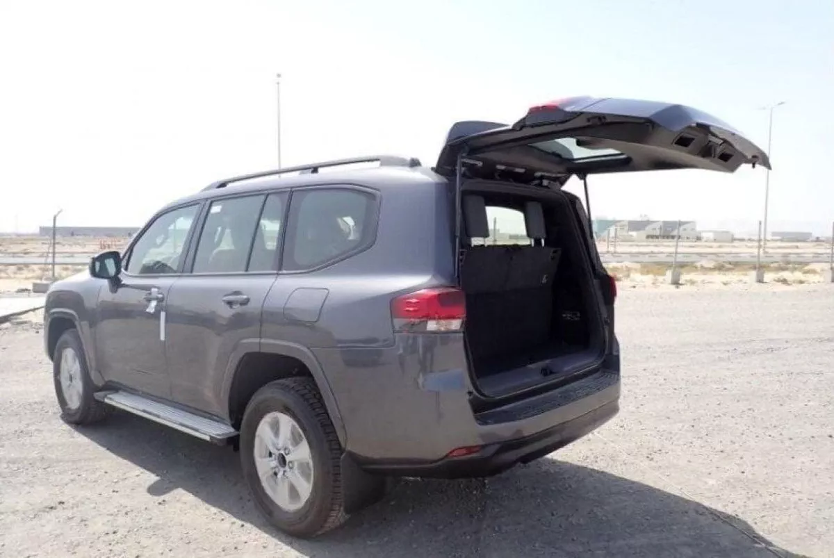 Toyota Land Cruiser GXR LAND CRUISER GXR 4.0L-5-0