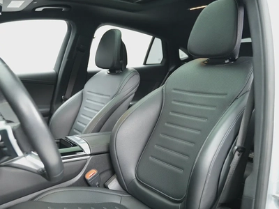 Mercedes-Benz GLC 300 4MATIC 2024 - Korean Specs - Brand New Condition-10