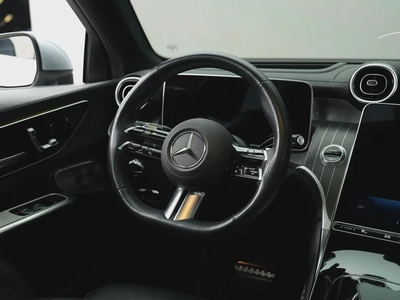 Mercedes-Benz GLC 300 4MATIC 2024 - Korean Specs - Brand New Condition-8