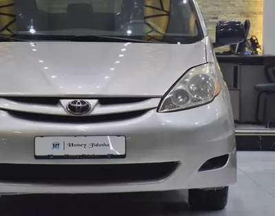 EXCELLENT DEAL for our Toyota Sienna LE ( 2008 Model ) in Silver Color American Specs-3