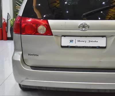 EXCELLENT DEAL for our Toyota Sienna LE ( 2008 Model ) in Silver Color American Specs-7