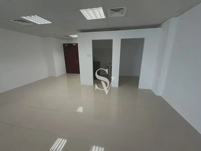 Office for Rent | Fully Fitted | Prime Business Bay Location-1