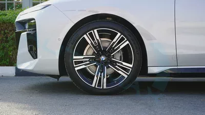 ( For Export ) 2026 BMW 7-Series 735i M 3.0T RWD GCC BRAND NEW-19