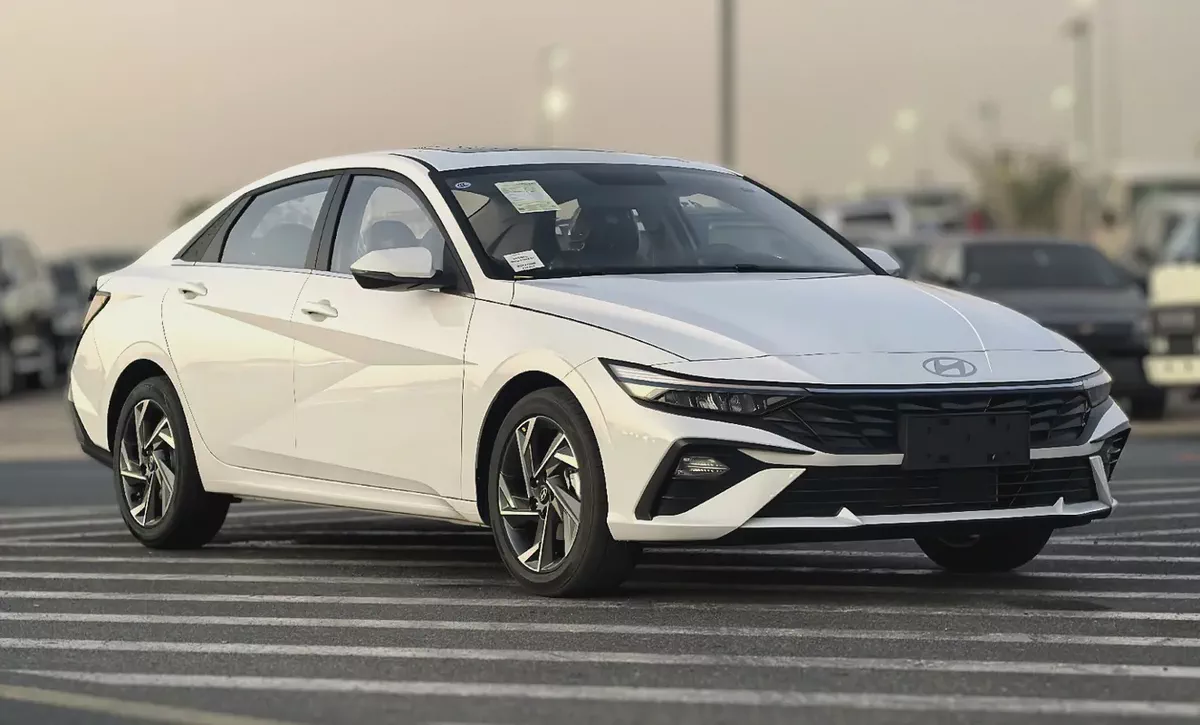 Hyundai Elantra Inhouse finance pay 18k and remaining within 4 years-2-2