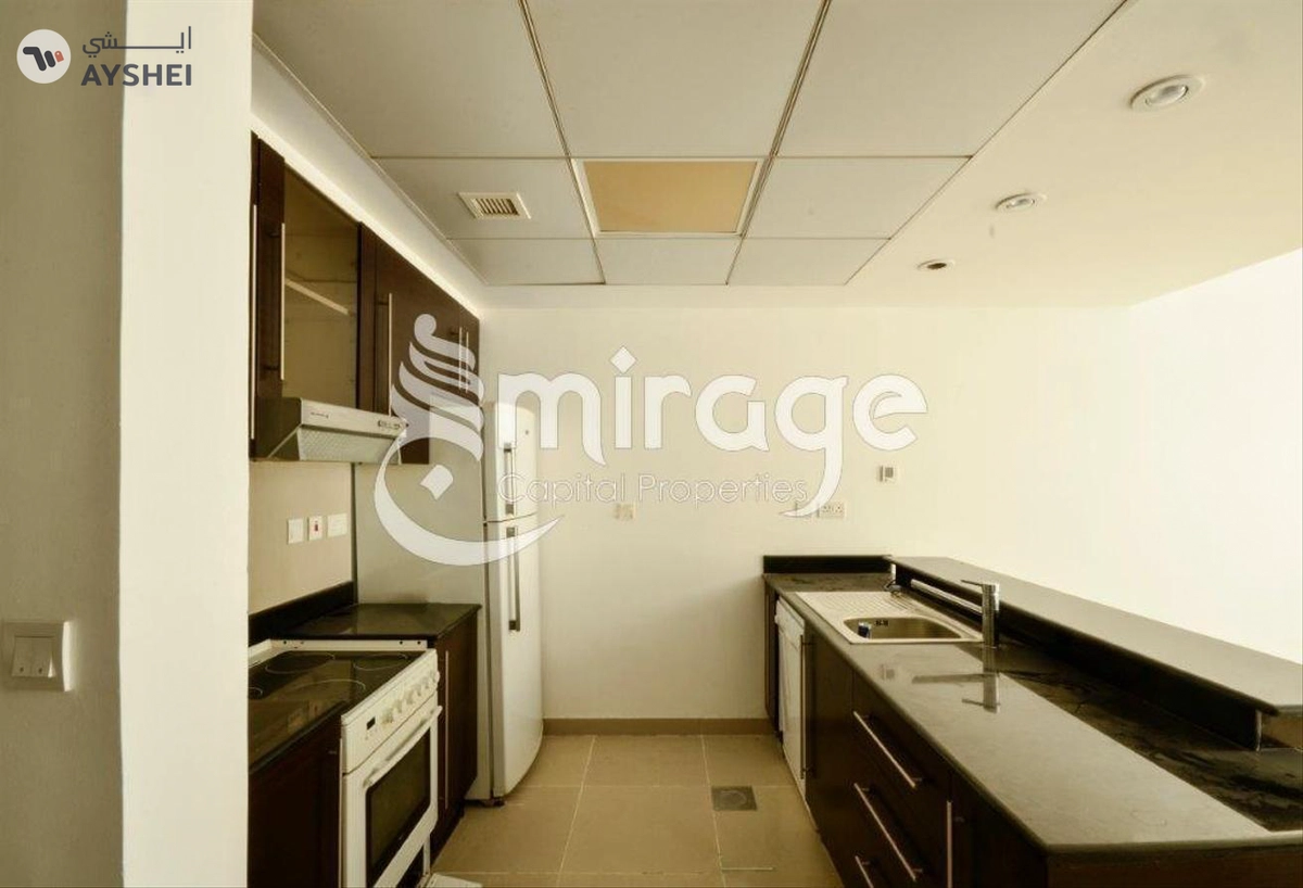 TOWNHOUSE FOR SALE IN CONTEMPORARY STYLE, AL REEF VILLAS