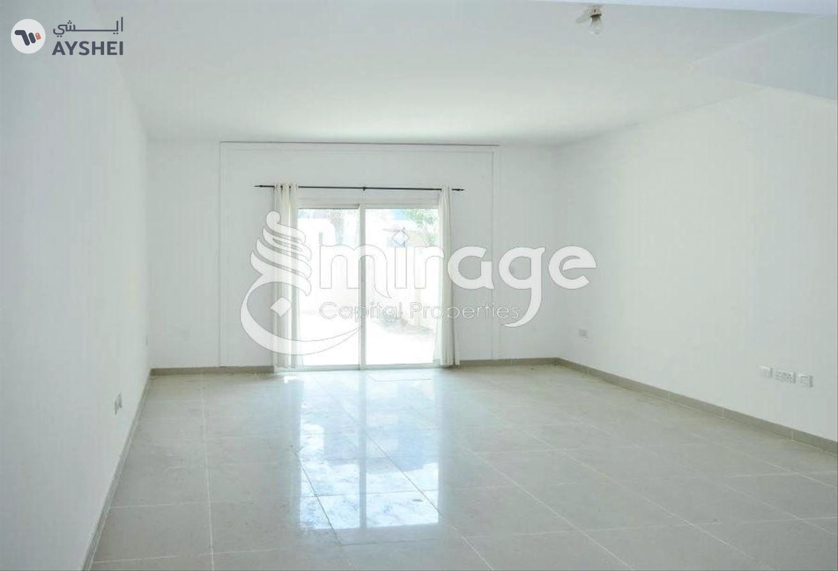 TOWNHOUSE FOR SALE IN CONTEMPORARY STYLE, AL REEF VILLAS
