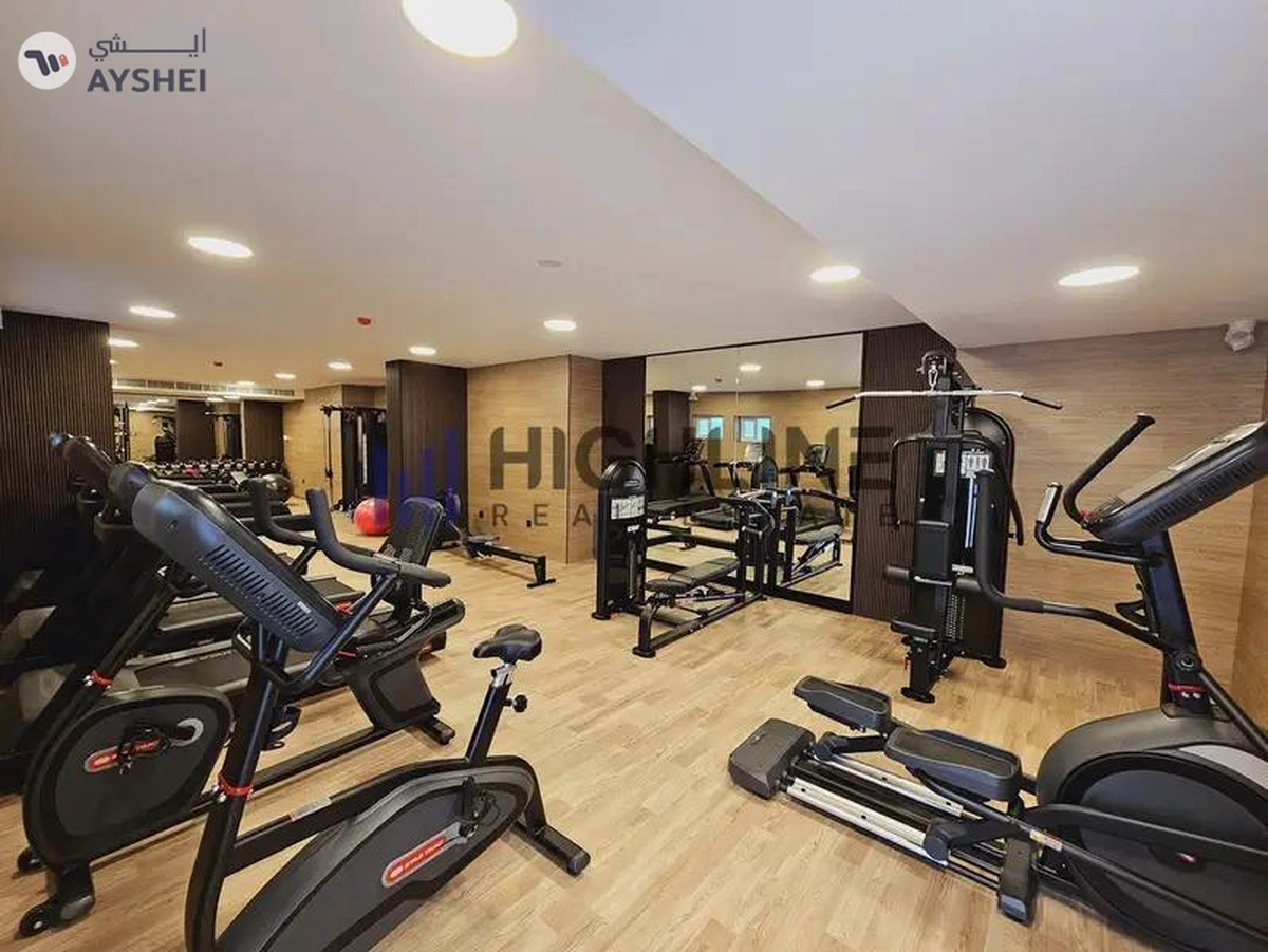 Recently Renovated | Near Metro | Prime Location | Pool & Gym-8-8