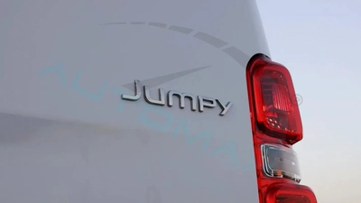 2026 CITROËN JUMPY CARGO VAN 2.0T HDI GCC 0Km With 5 Years Or 100,000 Km Warranty-9