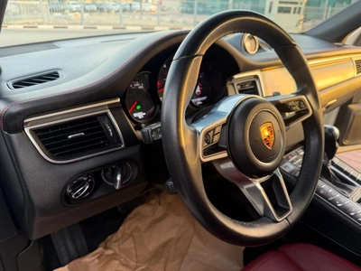 Porsche Macan T 2.0L (260 HP)-3