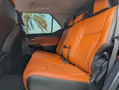 TOYOTA FORTUNER 2017 FACELIFTED 2025 GCC V4 2.7L 4X4 IN PERFECT CONDITION-4