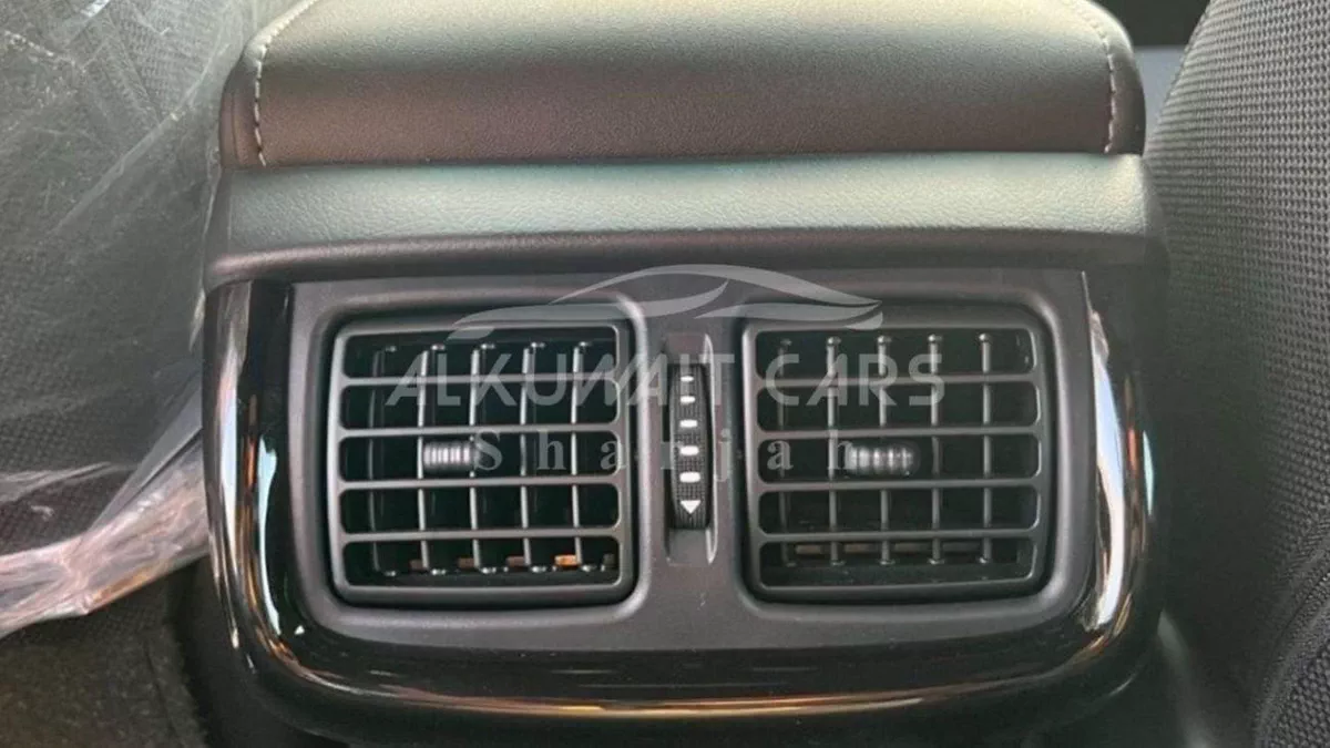 Toyota Hilux ADVENTURE Toyota Hilux Adventure 2.8L Diesel 2023-16-0