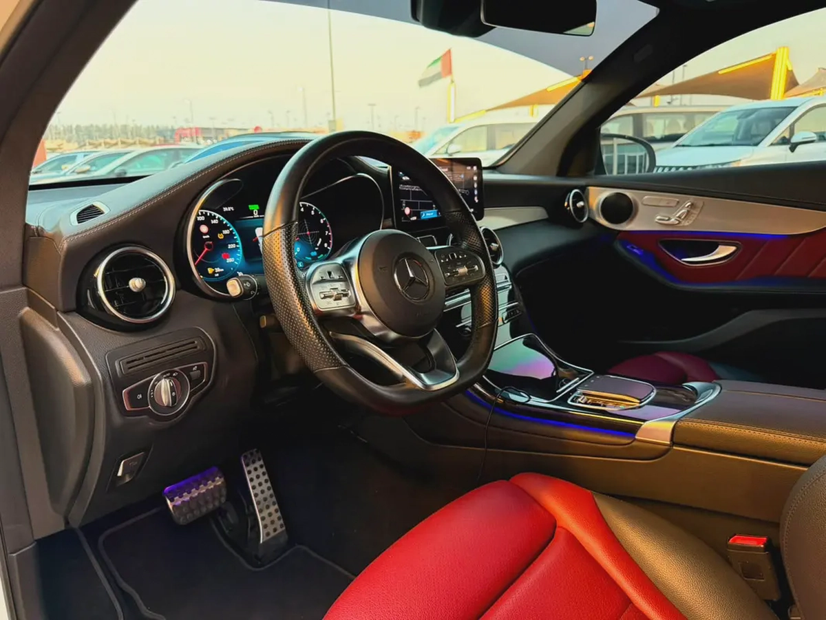 2022 Mercedes-Benz GLC 200 Coupe | GCC Specs | Pristine Condition-8-8