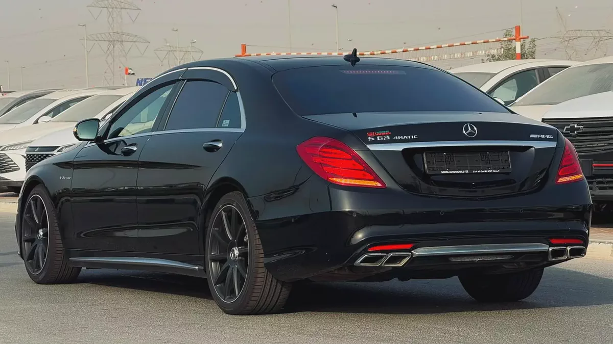 BENZ S63 | 2014 | ONLY : 77255 KM | JAPAN IMPORT | CLEAN TITLE | 100% ACCIDENT FREE-4-4