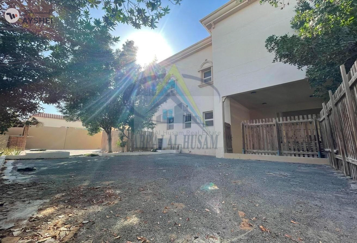 Compound for rent in Shakhbout City-3-3