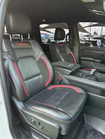 DODGE RAM TRX 6.2 L supercharged GCC 2022
Service History ( Under Warranty )
Original Paint Zero Acc-11