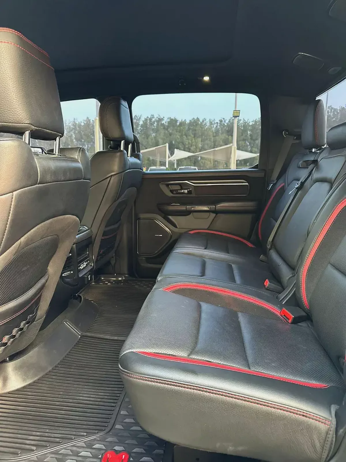 DODGE RAM TRX 6.2 L supercharged GCC 2022
Service History ( Under Warranty )
Original Paint Zero Acc-6-6