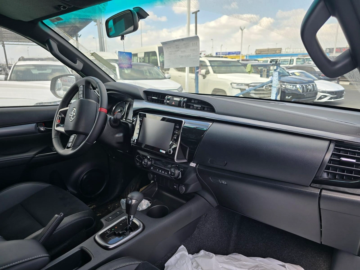 TOYOTA HILUX GR SPORT 2026 – FULL OPTION-10-10