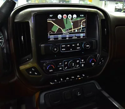 Chevrolet Silverado High Country 4x4 6.2 L ( 2017 Model ) in Black Color GCC Specs-7