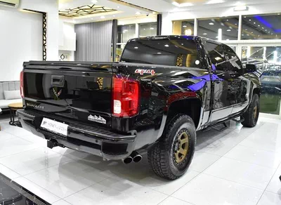 Chevrolet Silverado High Country 4x4 6.2 L ( 2017 Model ) in Black Color GCC Specs-13