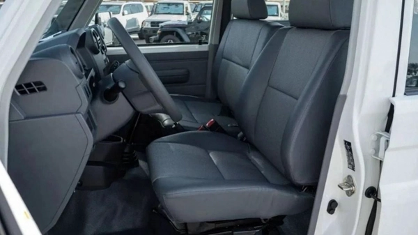 Toyota Land Cruiser 70 HARDTOP 4.2 5DOOR