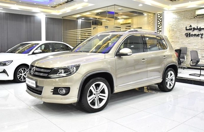 Volkswagen Tiguan R-Line ( 2016 Model ) in Beige Color GCC Specs-0