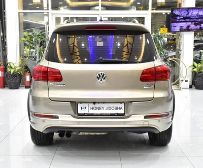 Volkswagen Tiguan R-Line ( 2016 Model ) in Beige Color GCC Specs-10