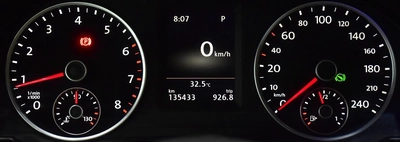 Volkswagen Tiguan R-Line ( 2016 Model ) in Beige Color GCC Specs-1