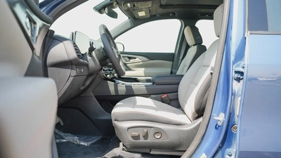 Chevrolet Traverse LT FWD 2.5L SUV - 2024 (Export)-11