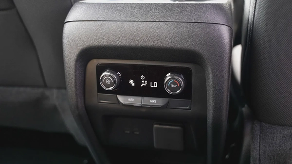 Chevrolet Traverse LT FWD 2.5L SUV - 2024 (Export)