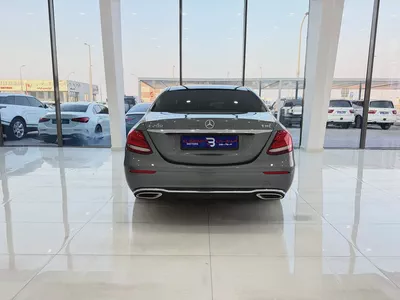 مرسيدس بنز E200 EMC رمادي /زعفراني 2020 خليجي-5